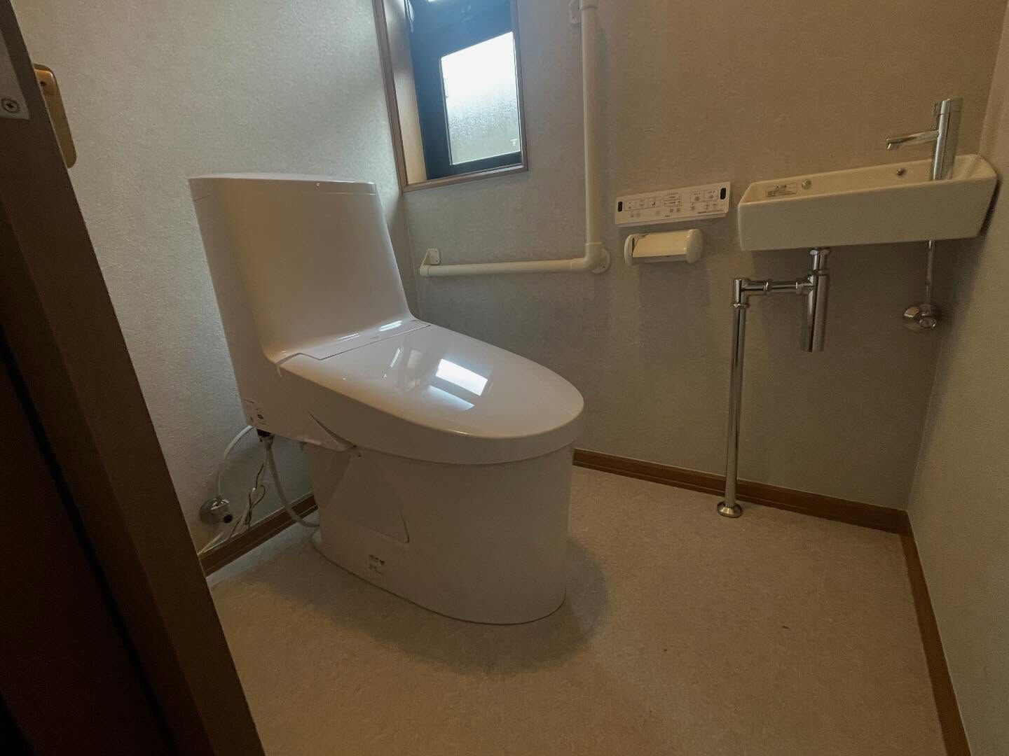 🚽✨広島市佐伯区でトイレのリフォームを行いました！