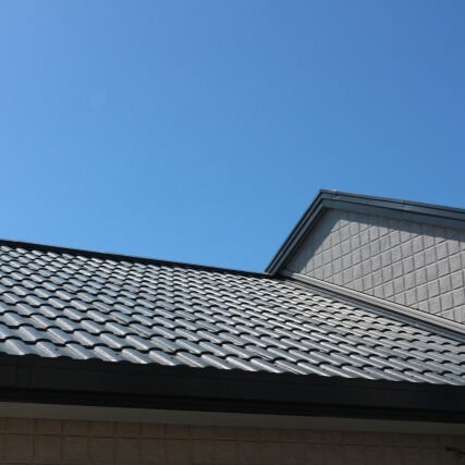 🏠✨ 広島市佐伯区での屋根葺き替えなら、私たちにお任せくださ