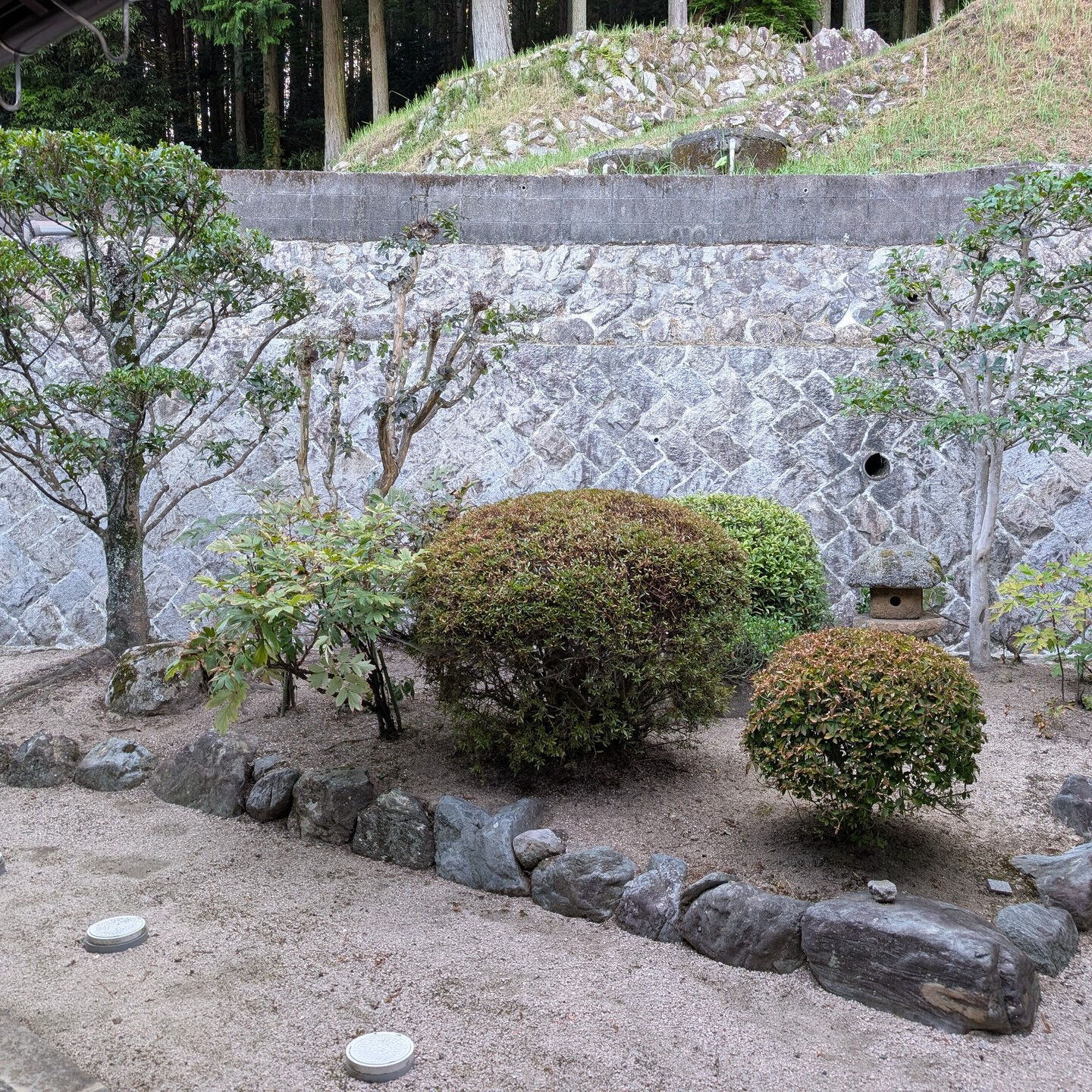 広島市や佐伯区、廿日市市でお庭のことならkireiyaにお任